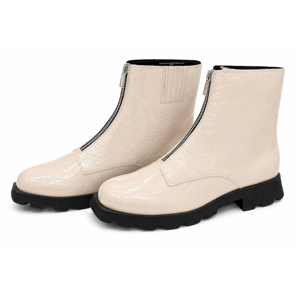 Katy Perry The Daarling Combat Boot Womens 11M Chalk Cream Wrinkle Patent KP3191